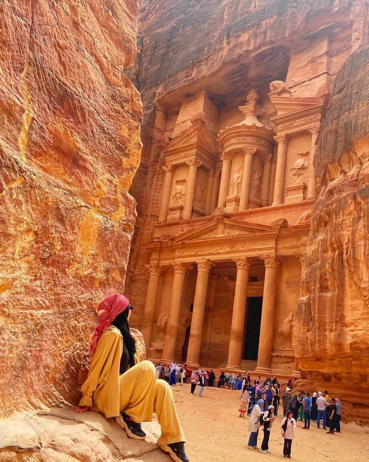 Petra – A Timeless Masterpiece Hidden in the Heart of Jordan 🌹🏛️